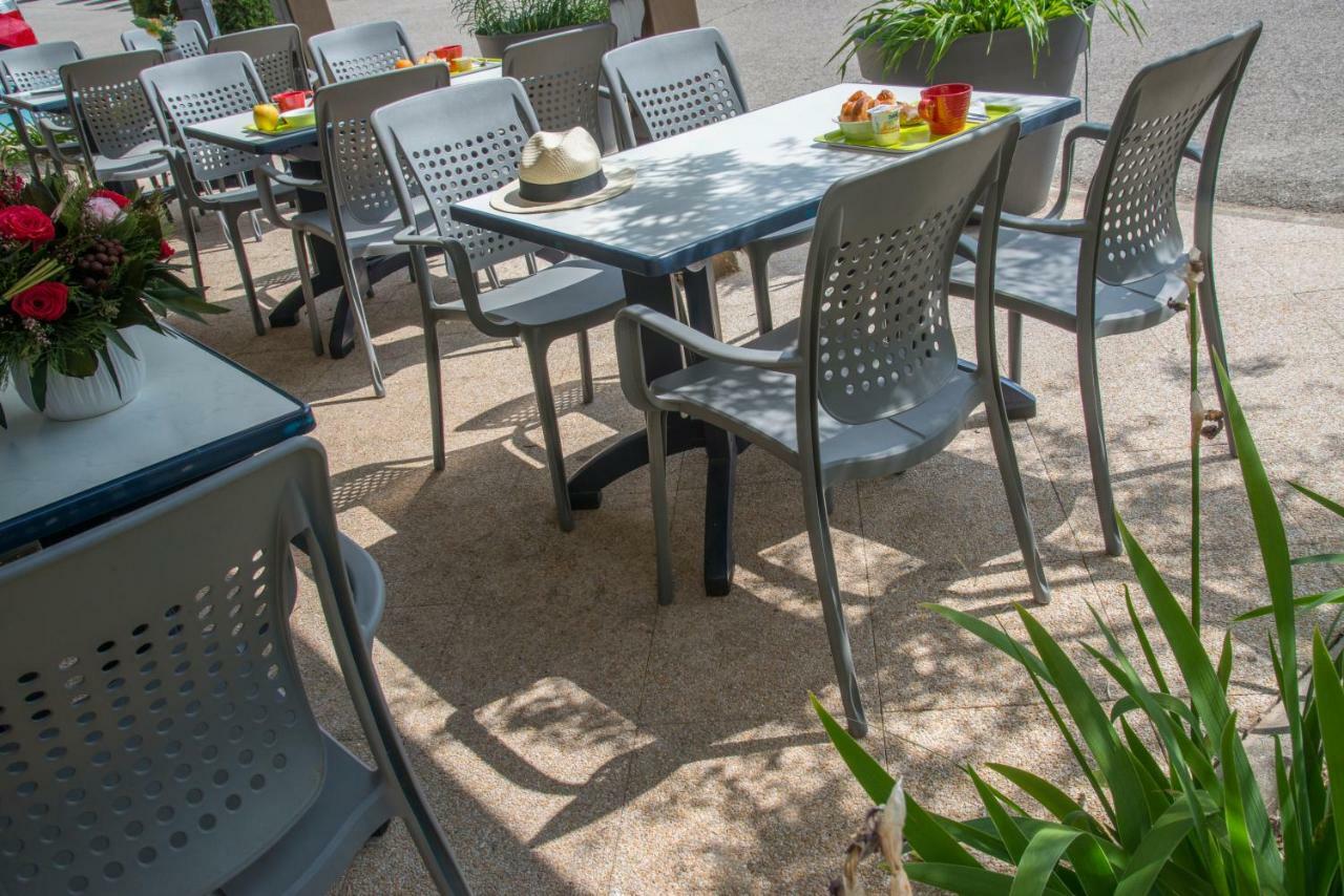 Ibis Budget Aix En Provence Est Le Canet Meyreuil Exteriér fotografie
